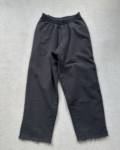 Balenciaga distressed baggy - distressed,